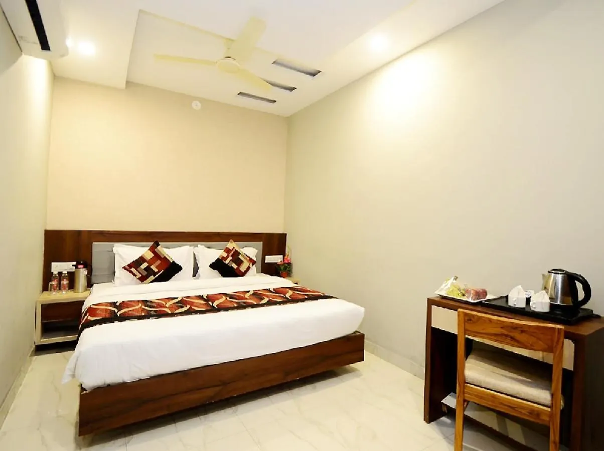 Hotel Hill Vista  Udajpur